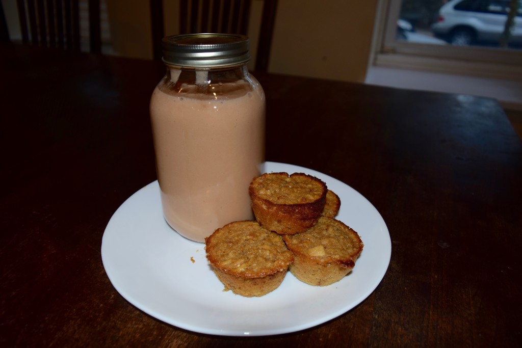 Slow cooker apple sauce and apple muffins