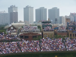 Wrigley_Field_and_Wrigley_Rooftops